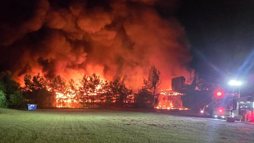 Raging fire destroys old Warren Junior High, firefighters save Little Dribblers Gym