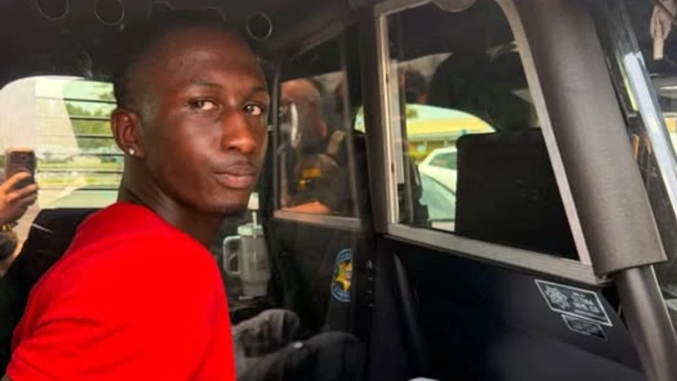 Fugitive fled SETX after warrants, arrested in Gulfport, Mississippi