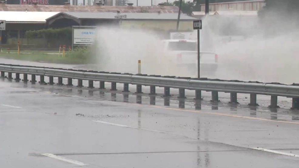 Trucks, cars making waves on MLK Parkway